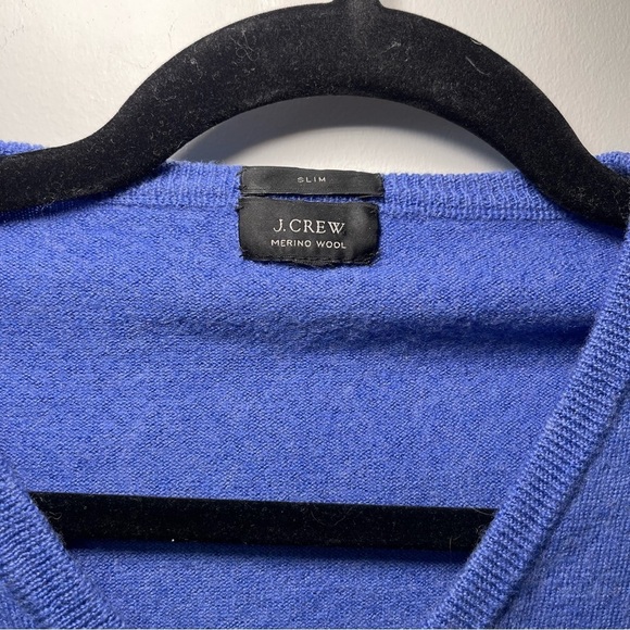 J. Crew Men's blue slim fit v neck long sleeve 100% merino wool sweater in XL - Picture 3 of 6